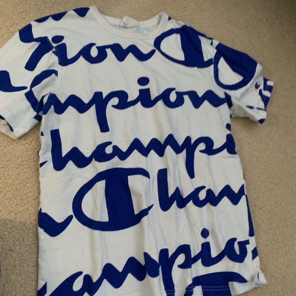 Champion T shirt